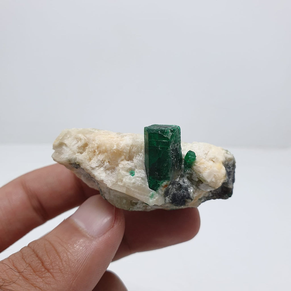 Elongated Focal Gem Emerald Crystal Nicely Positioned on Creamy White Calcite