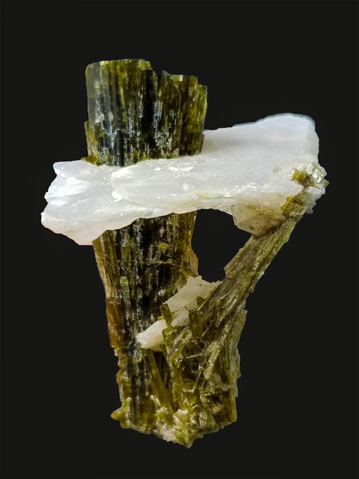 15 Grams Beautiful Green Epidote Crystal with Unusual Calcite Cap