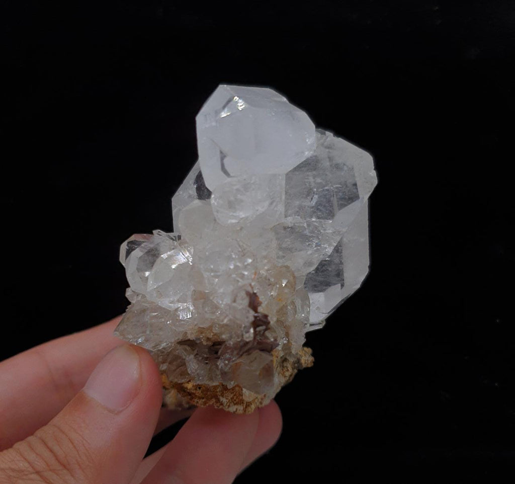 Focal Faden Quartz Crystal On Matrix With Brookite And Siderite