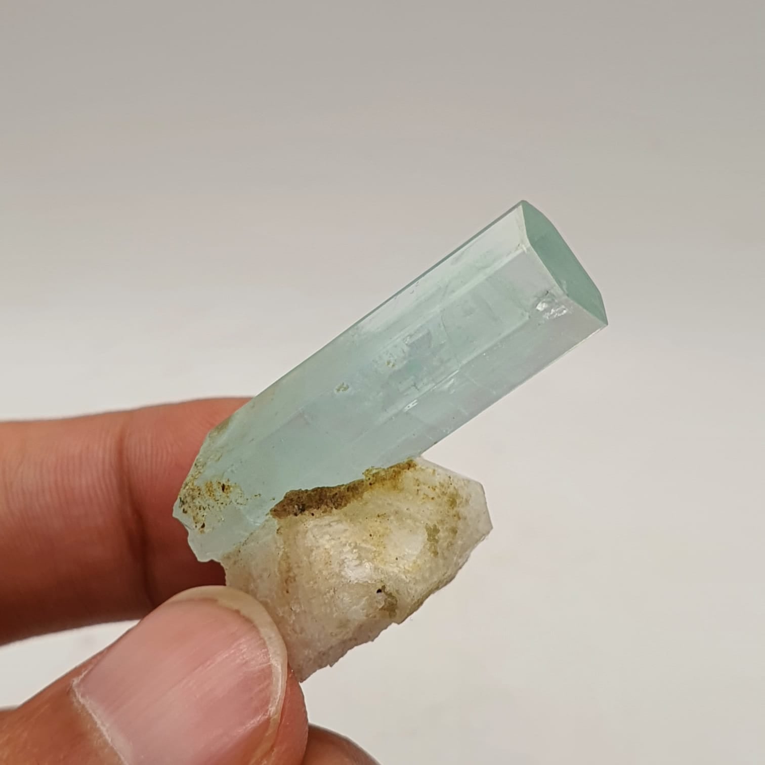 Gem Aquamarine Crystal Nicely Positioned On White Albite