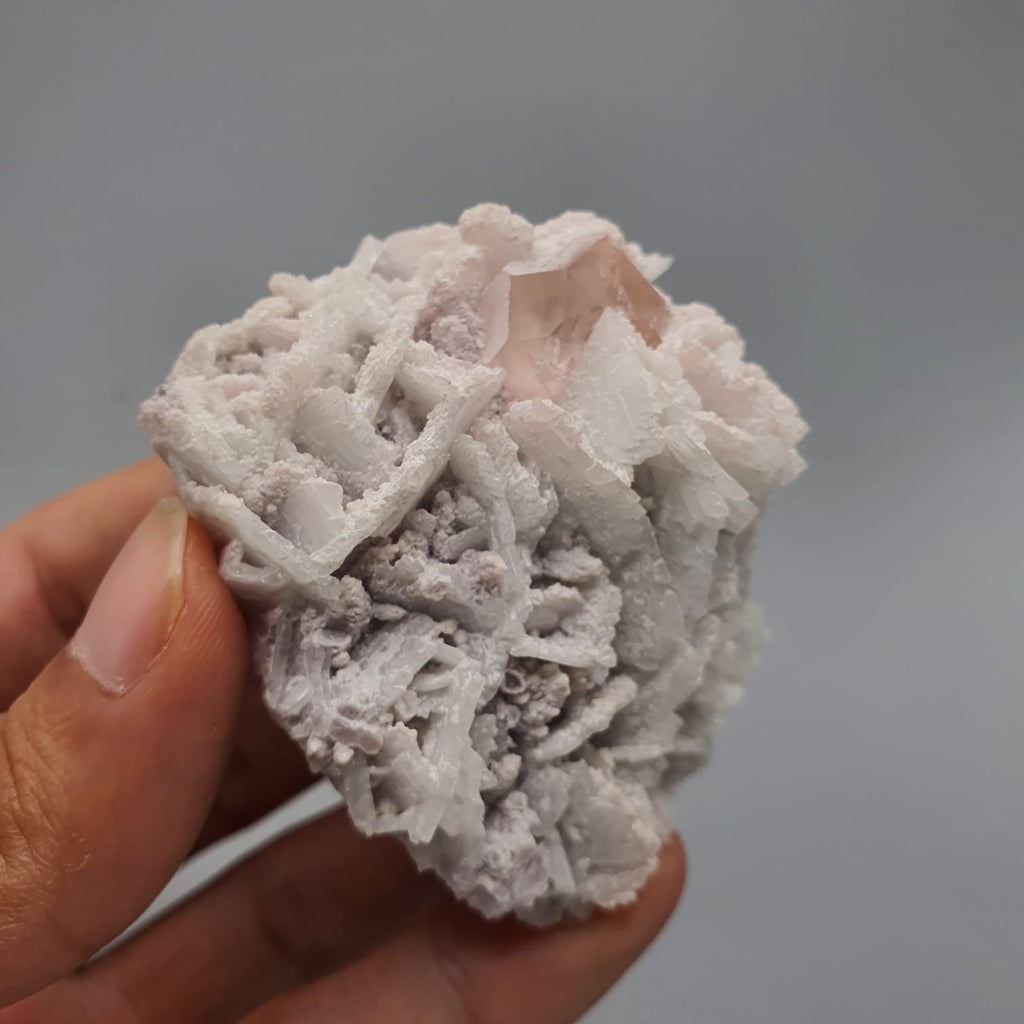 Gem Morganite Nicely Centered On Bluish Ceavelandite