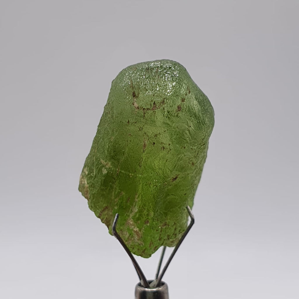 Gemmy Apple-Green Peridot With Stubby Round Termination