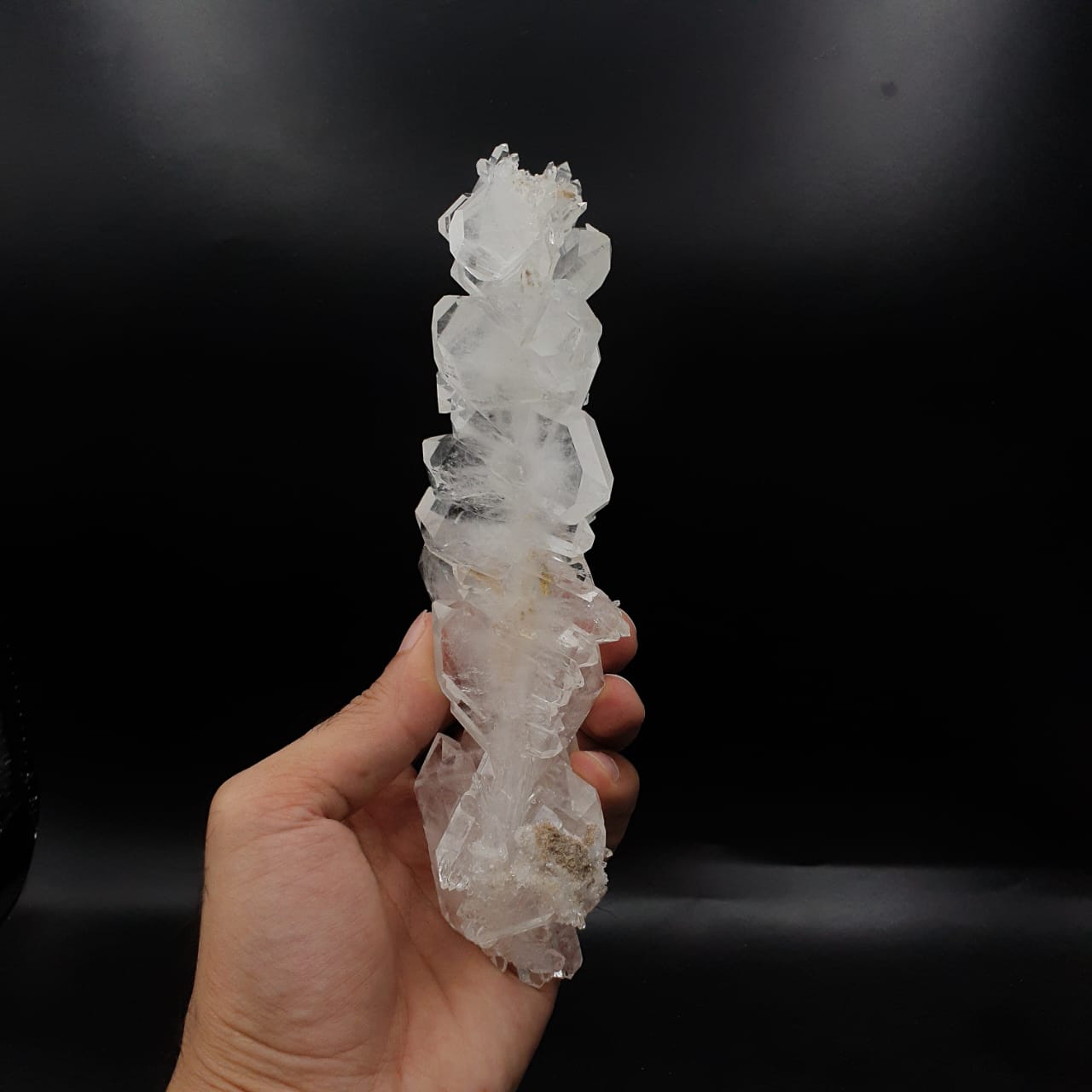 Gorgeous and Sculptural Stacking of Faden Quartz Crystals