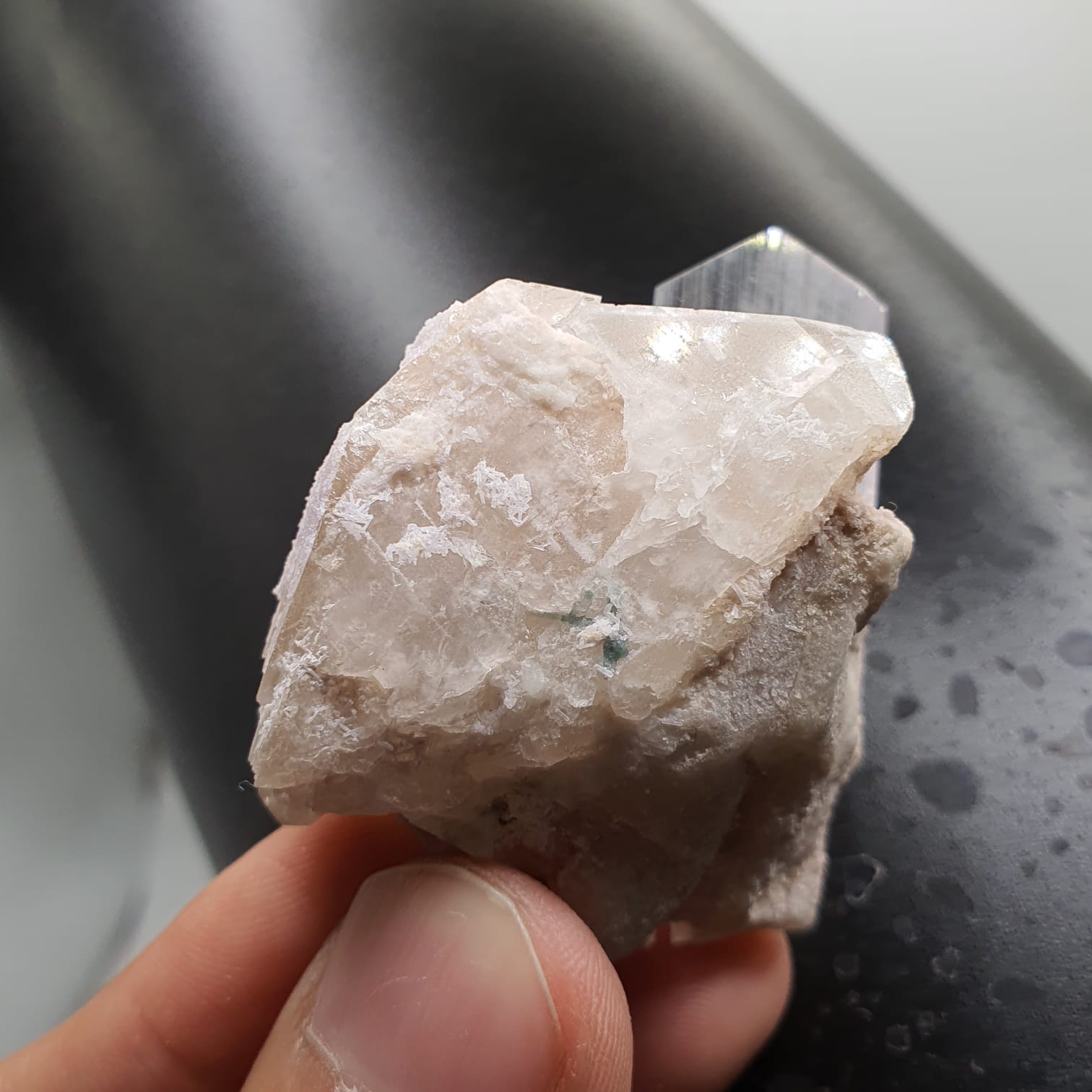 Gorgeous Bicolor Kunzite Nicely Positioned On Smoky Quartz