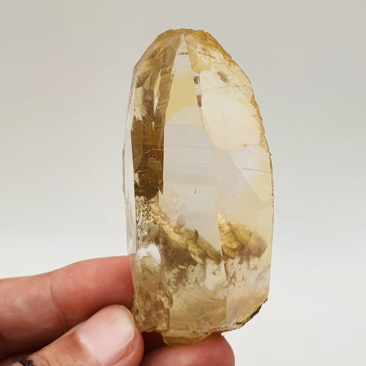 Lovely Citrine Quartz With Excellent Transparency