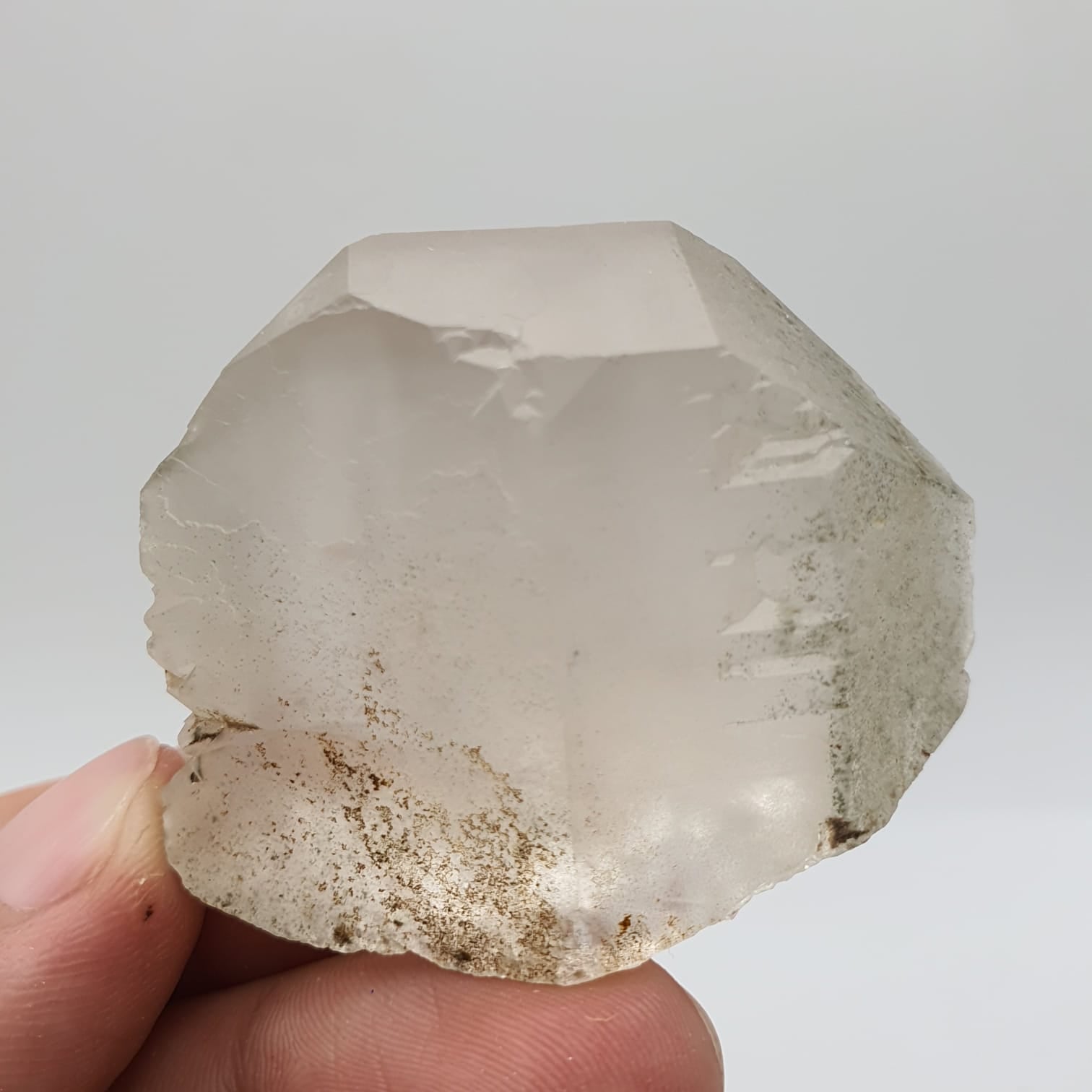 Lovely And Lusterious Gwindel Quartz