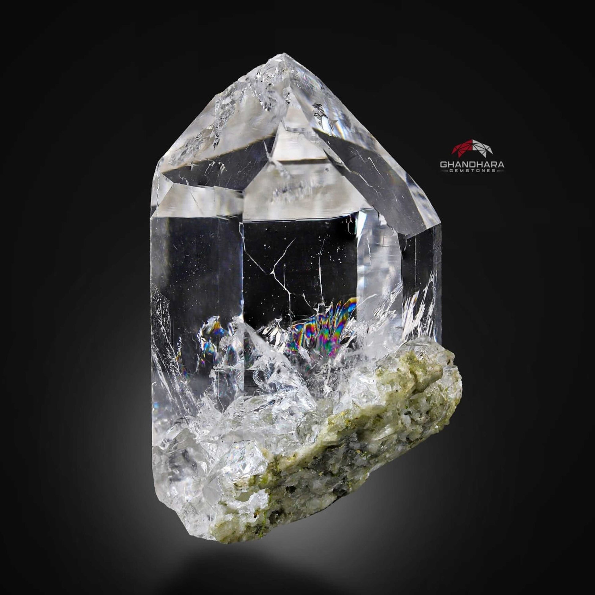 Lusterious Crystal Clear Quartz Mineral