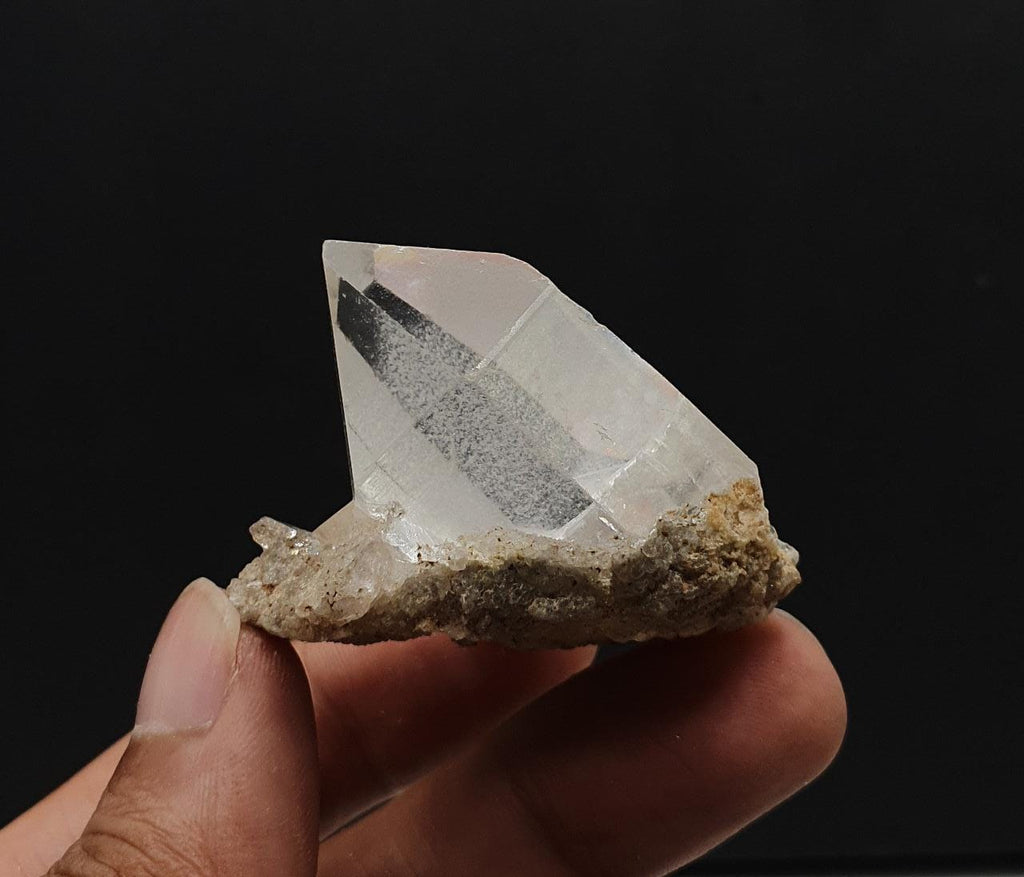 Pointed Terminated lustrous Quartz on Matrix
