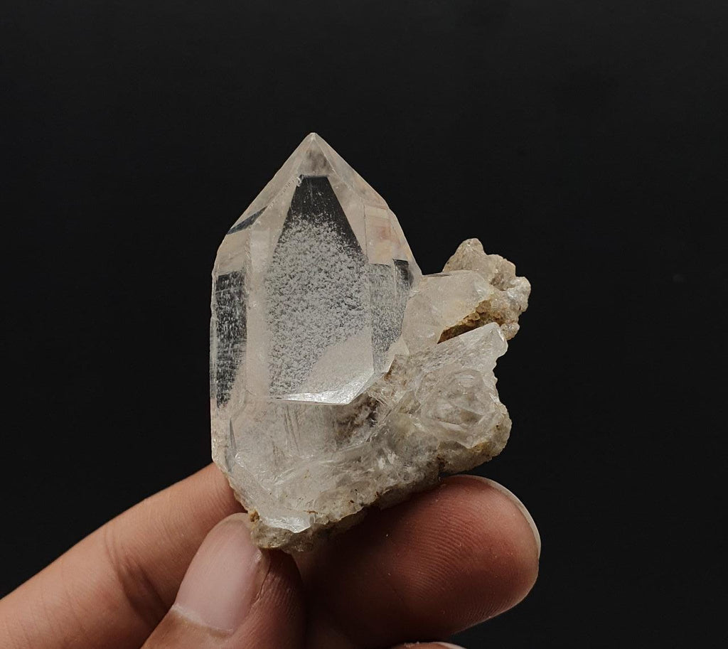 Pointed Terminated lustrous Quartz on Matrix