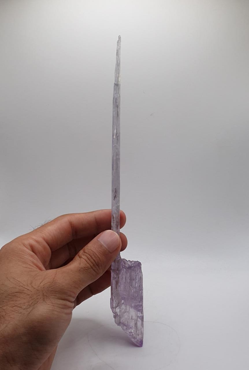 Sculptural and Unusual Crystallography for Pink Kunzite