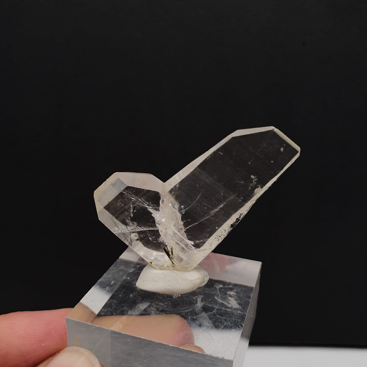 Rare Japan Law Twin Quartz With Excellent Transparency