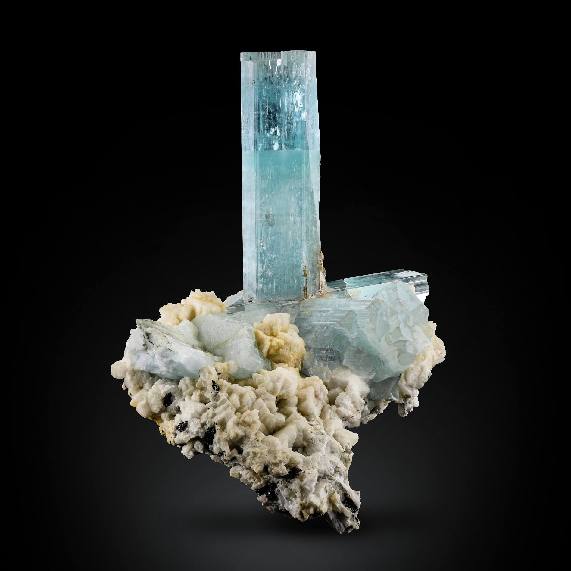 aqua blue color free standing Aquamarine crystal on Albite  From Pakistan