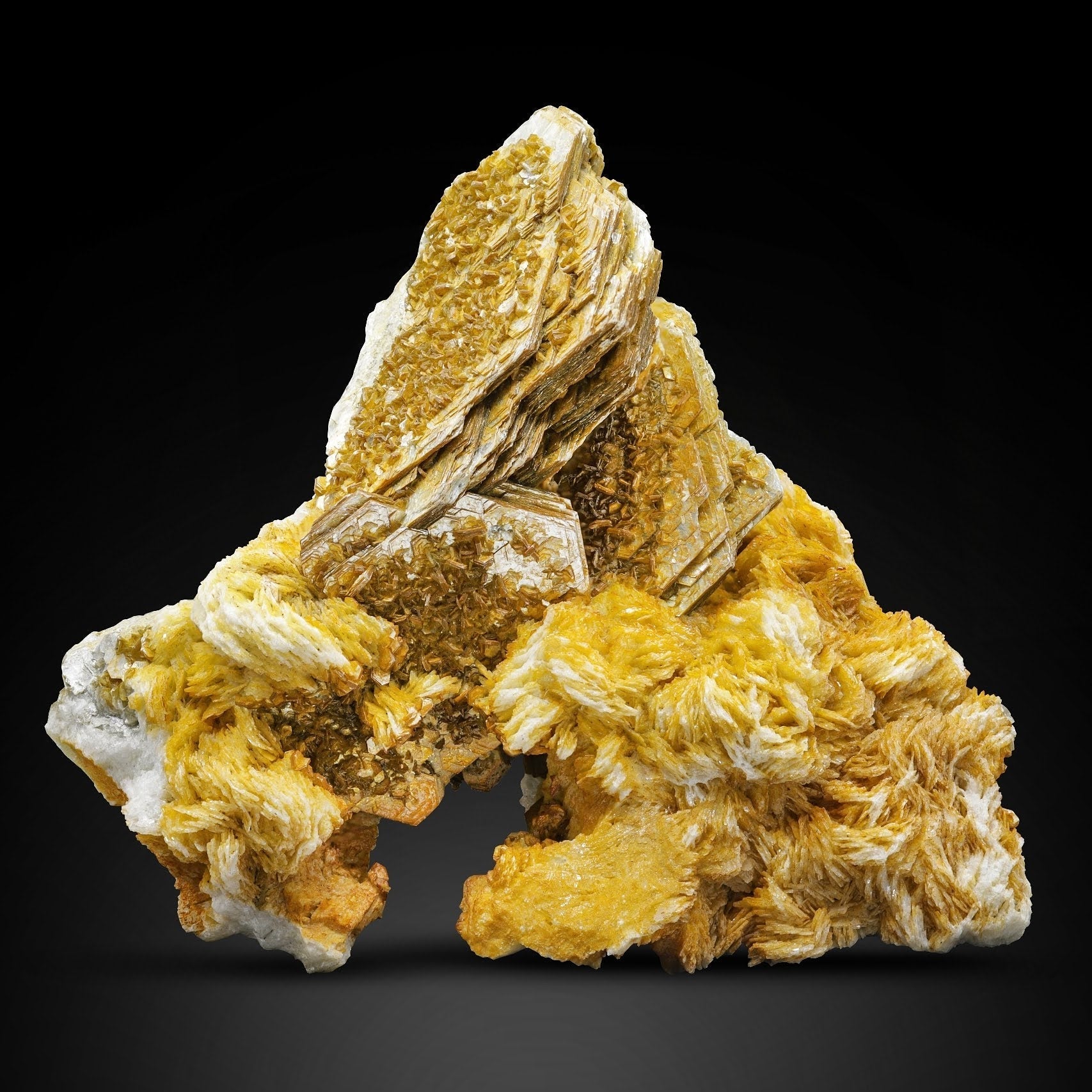 Muscovite Mica On Cleavelandite From Pakistan