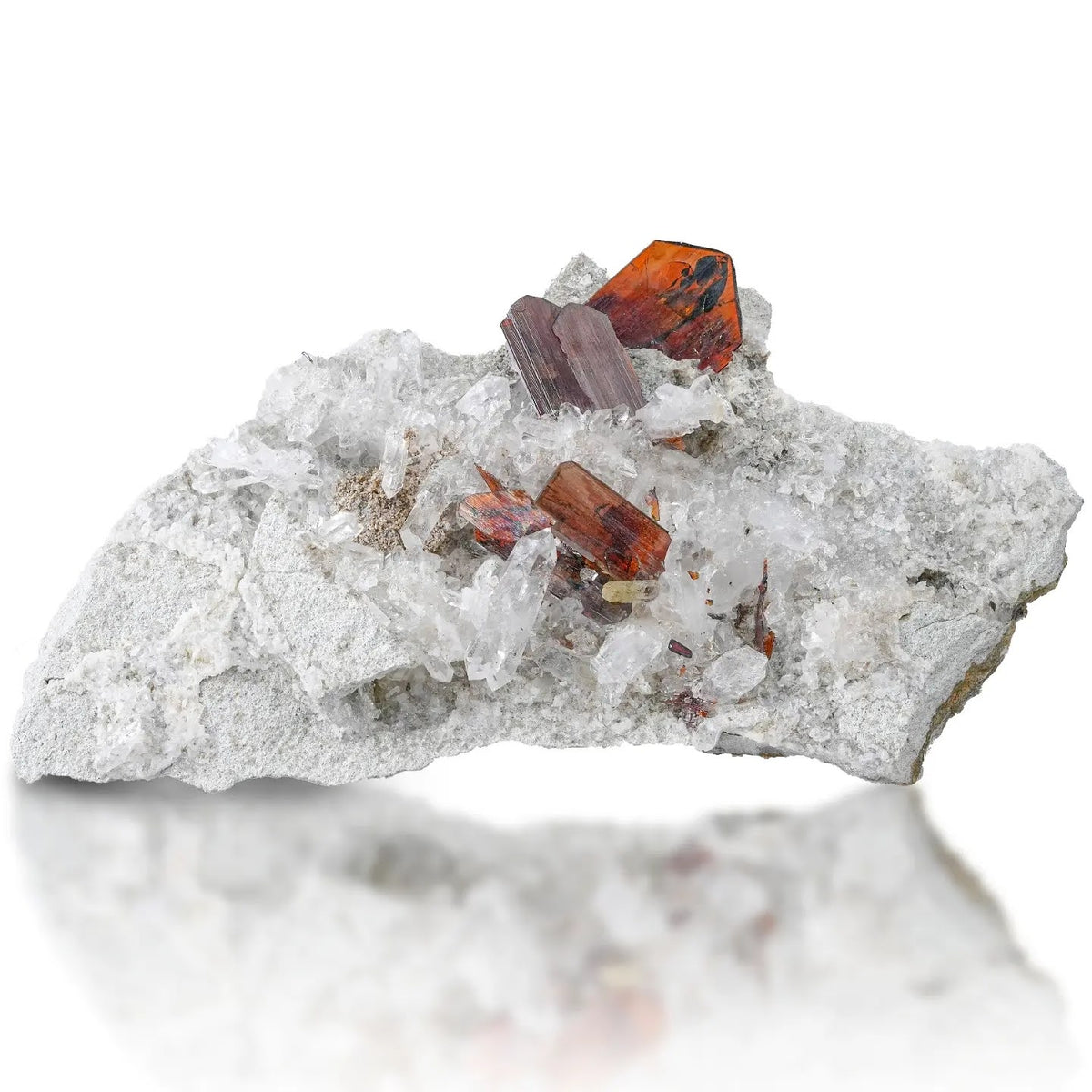 brookite-on-quartz-kharan-district-baluchistan-pakistan