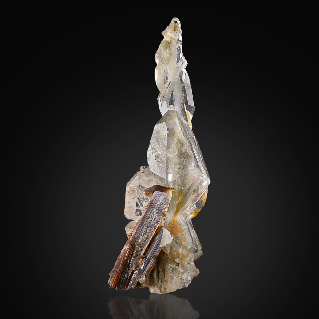 Faden Quartz With Brookite