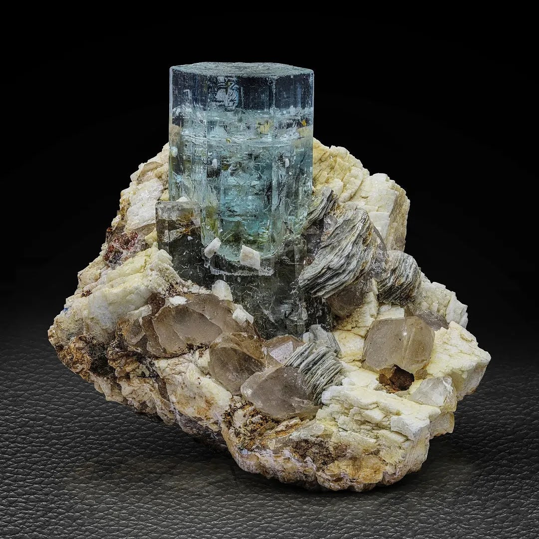 Impressive Aquamarine Crystal Positioned on Albite Matrix from Pakistan