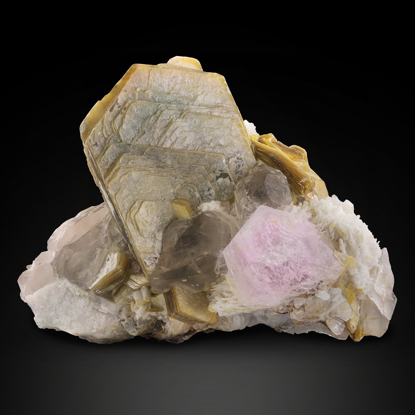 Lustrous Pink Morganite crystal on Muscovite with Cleavelandite from Pakistan