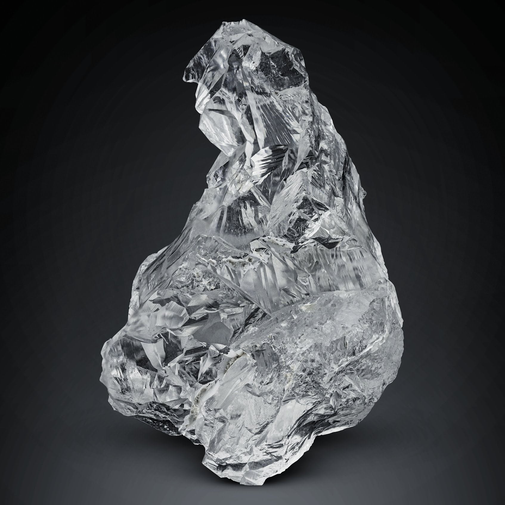 etched clear Quartz with excellent transparency from Pakistan