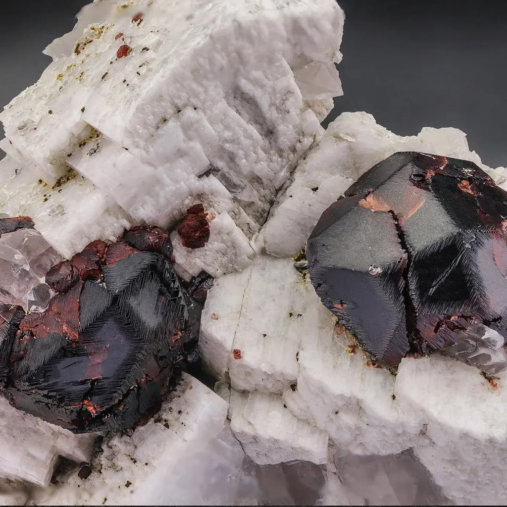 Red Spessartine Garnet Crystals on Albite with Quartz from Pakistan