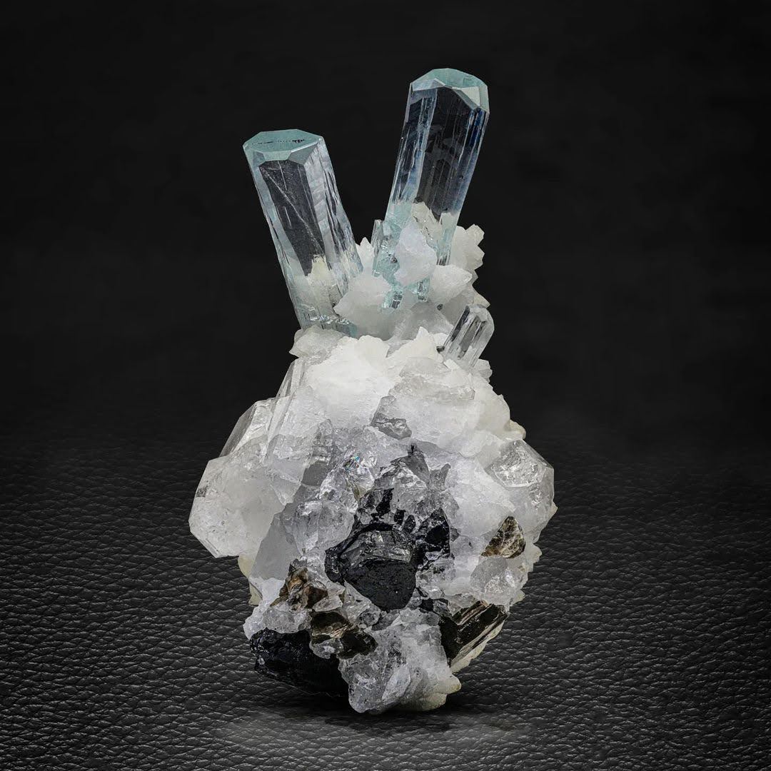Free Standing Aquamarine Crystals on Albite with Quartz from Pakistan