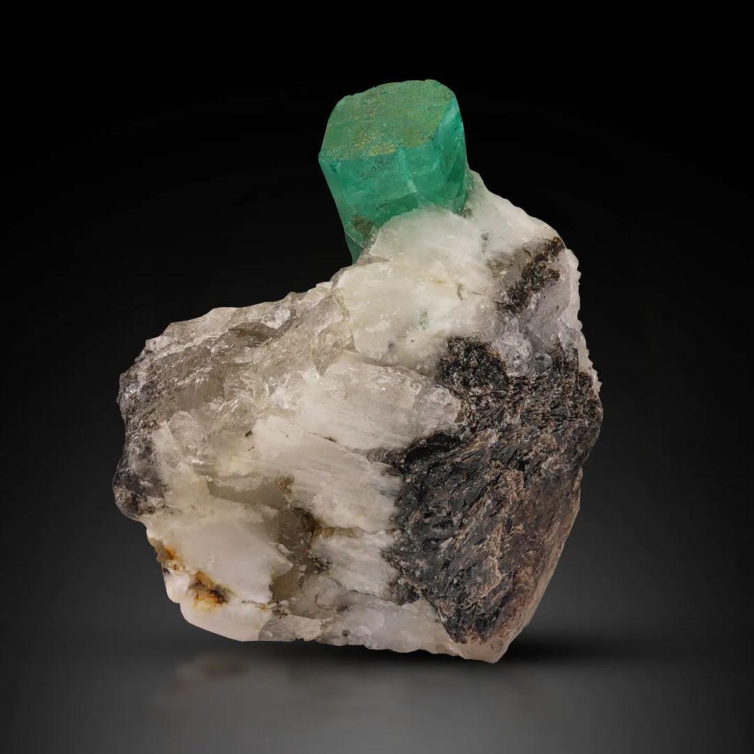 Green Emerald Free Standing Crystal on Calcite Matrix from Pakistan