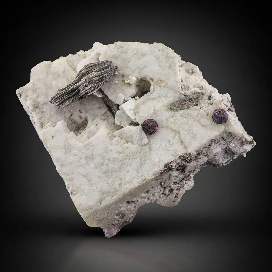 Red Spessertine Garnet on White Albite with Muscovite from Pakistan