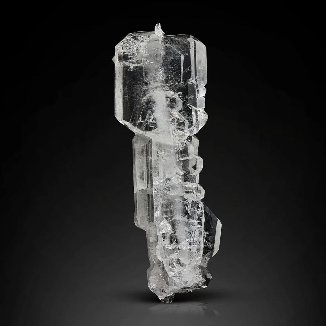 Glassy Cluster of Pointed Terminated Faden Quartz Crystal from Pakistan