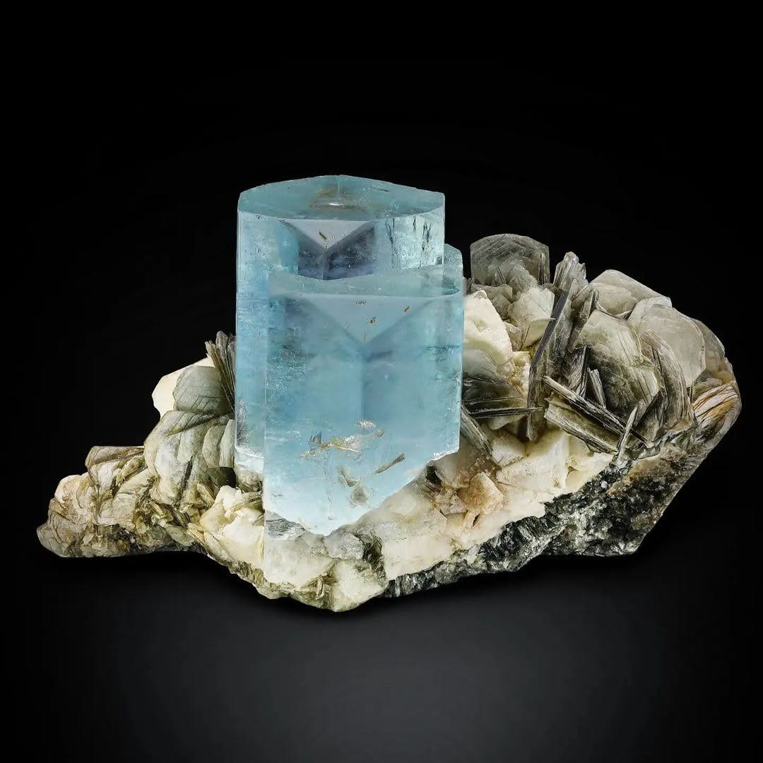 Aquamarine Crystals Nicely Positioned on Muscovite From Pakistan