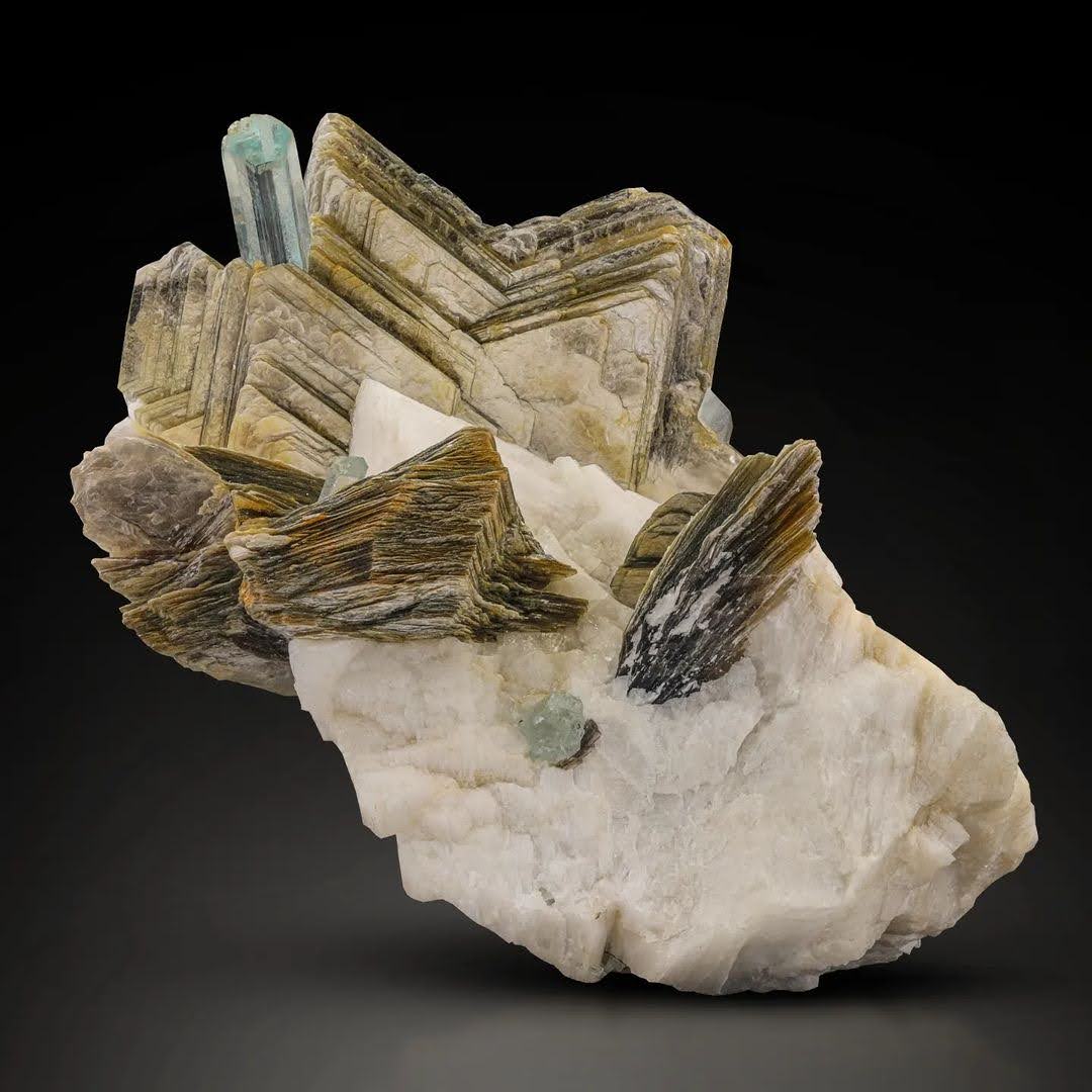 Blue Aquamarine Crystal Perched on Star Muscovite from Pakistan