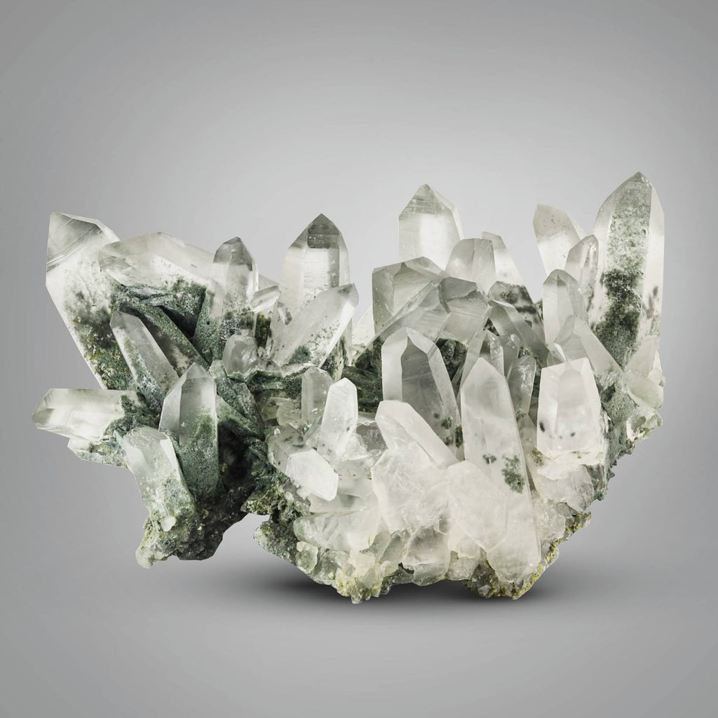 Gorgeous green color Chlorite Quartz pointed crystal cluster from Pakistan