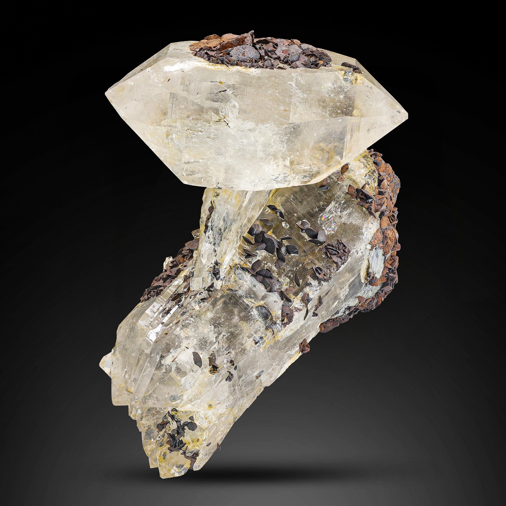 Double terminated isolated Quartz crystal with Siderite from Pakistan