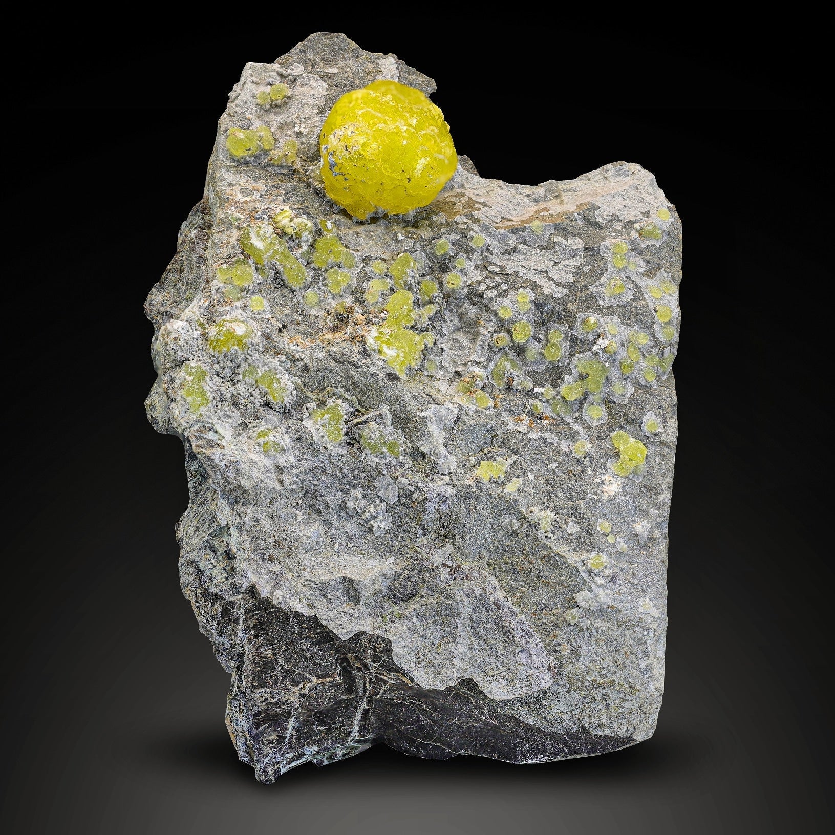 Isolated Lemon-Yellow Botryoidal Brucite Crystal on Chromite Matrix from Pakistan
