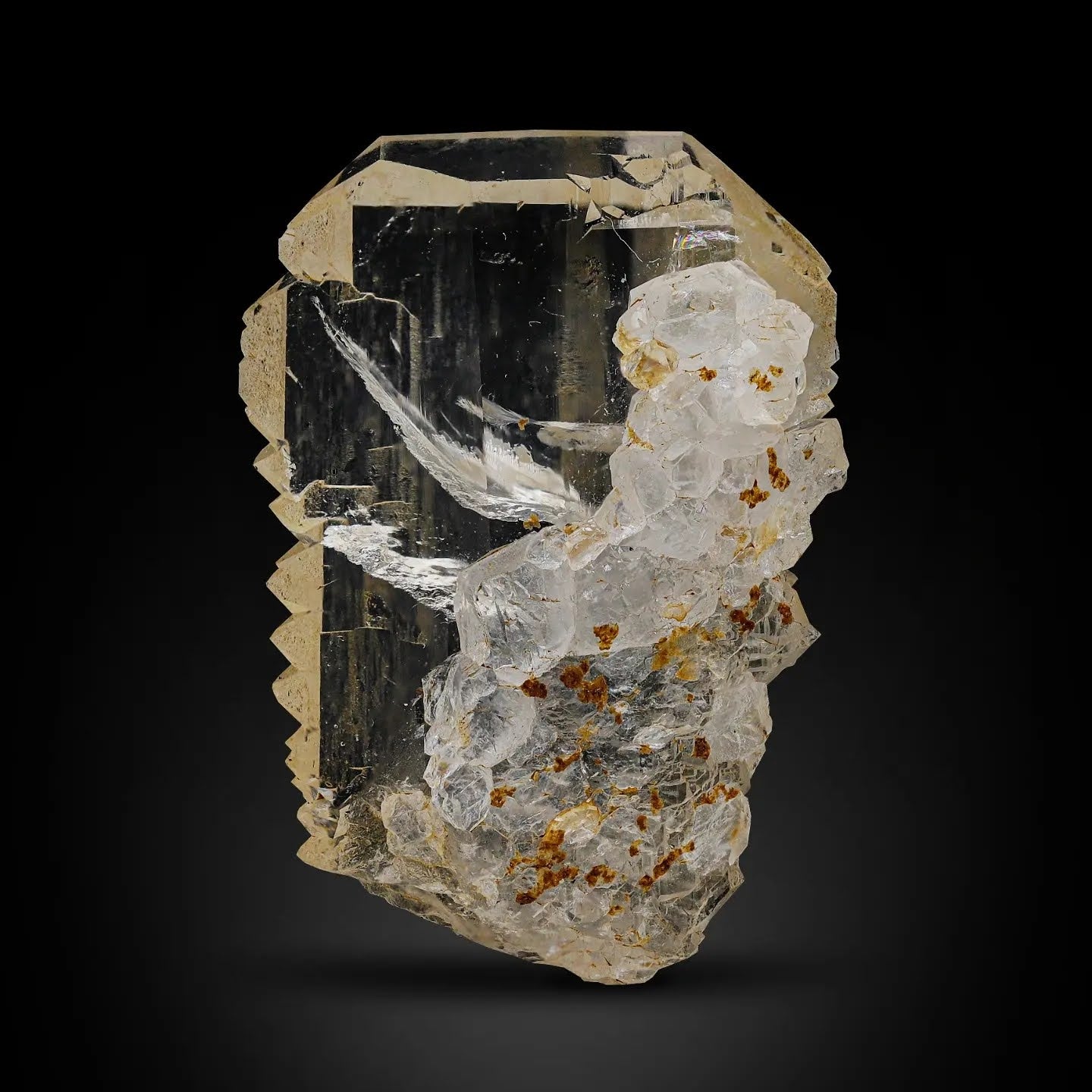 Gwindel Quartz Crystal With Excellent Transparency From Pakistan