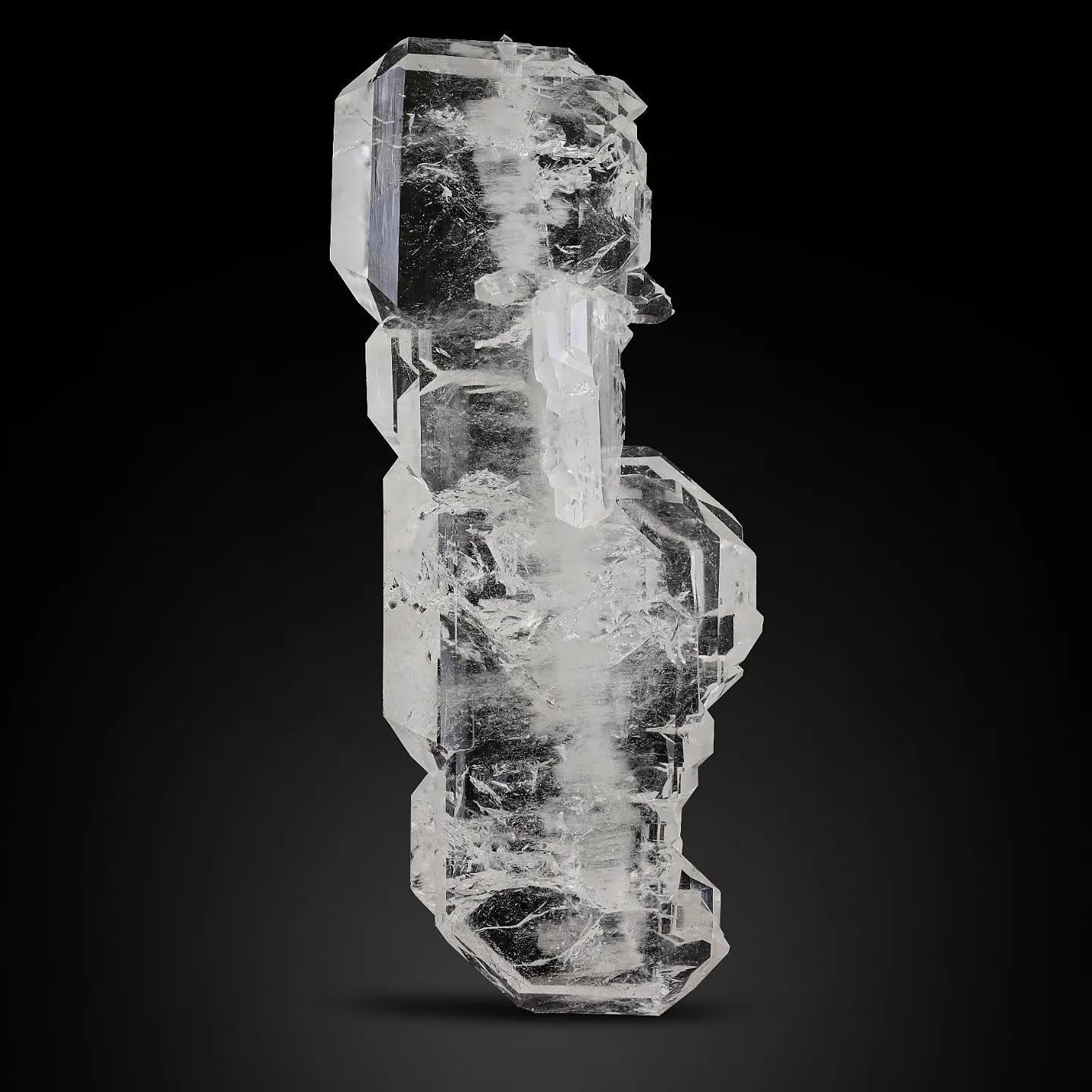 Optical Clear Faden Quartz Crystal Specimen From Pakistan