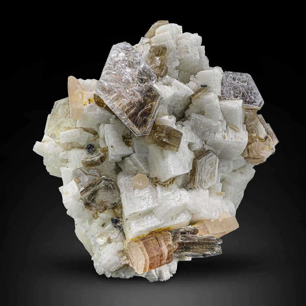 Fluorescent Apatite crystals on Microcline with Muscovite from Pakistan