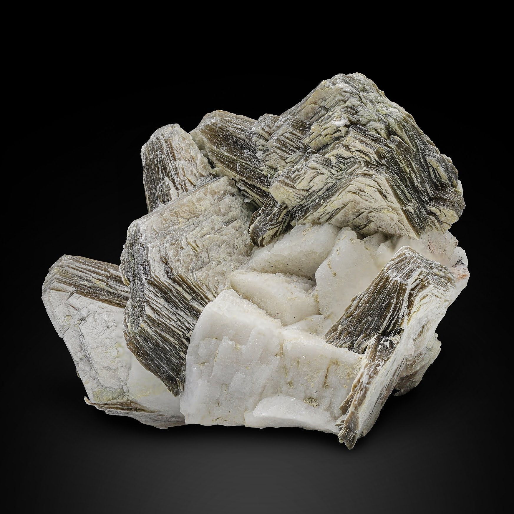 Muscovite Mica Crystals Specimen On Albite Matrix From Pakistan